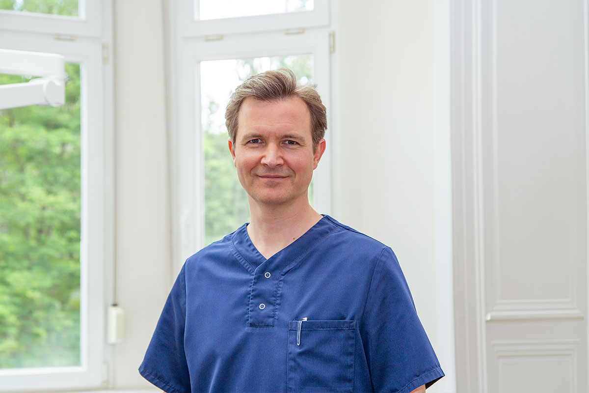 dr-christian-bell-zahnarzt-wiesbaden Wurzelbehandlung gehört zu den Kernkompetenzen von Zahnarzt Dr. Christian Bell